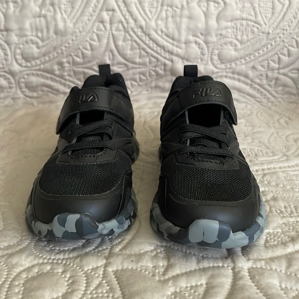 Boys size 12 children’s sneakers.